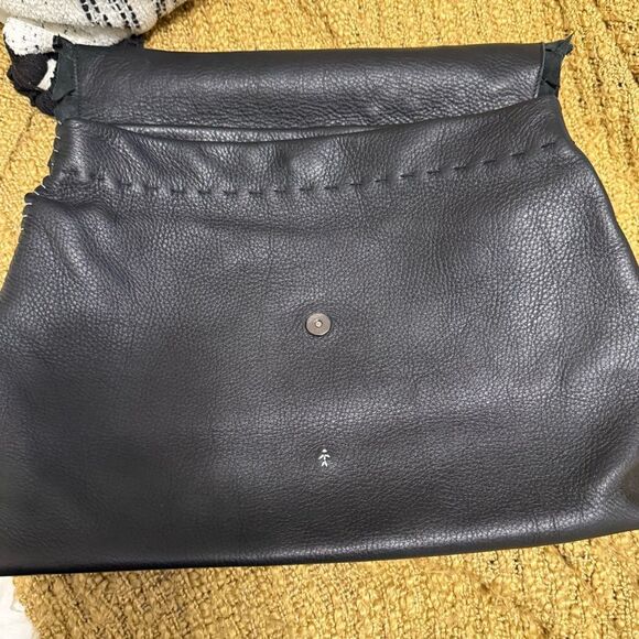 Henry Beguelin Black Pebbled/Woven Shoulder Bag - Picture 7 of 16